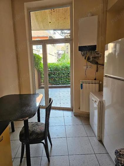 Dau in chirie casa P , Zona Armatei Romane ,lux , SC 200 mp, teren 500 , intrare auto - 1