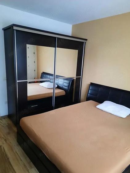 2 camere zona 1 Decembrie - 1