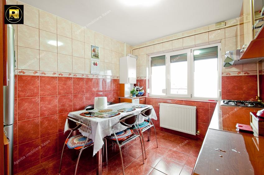 De vanzare 4 camere Micro 20 sup.66mp 2 balcoane renovat si mobilat - 6