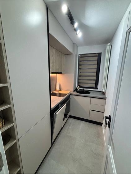 Apartament cu 2 camere semidecomandat în Vest