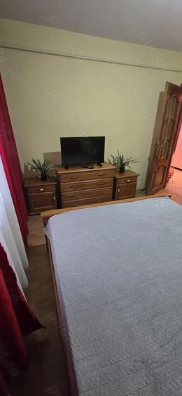 Inchiriez apartament decomandat cu 2 camere - 3