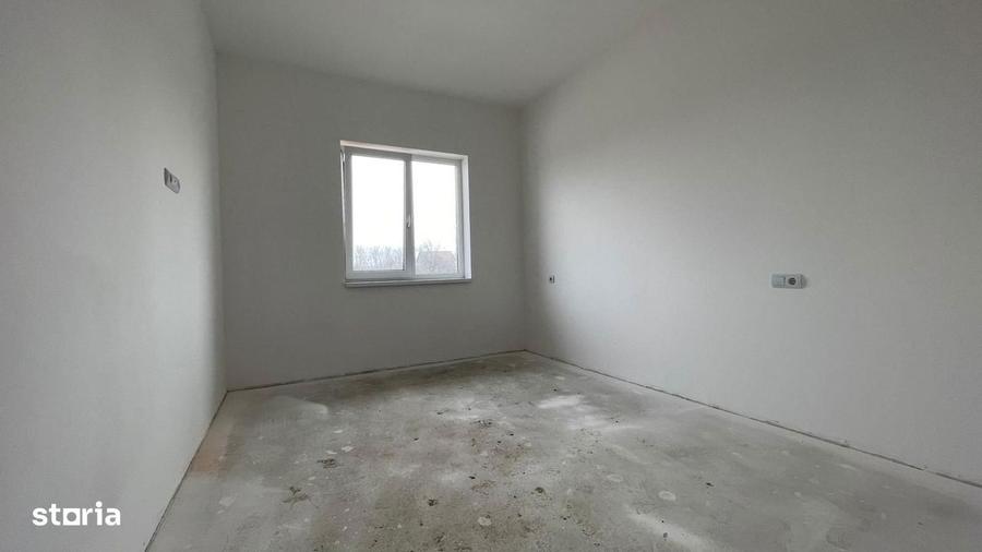 Casa Cu 3 Camere, Nojorid - 4