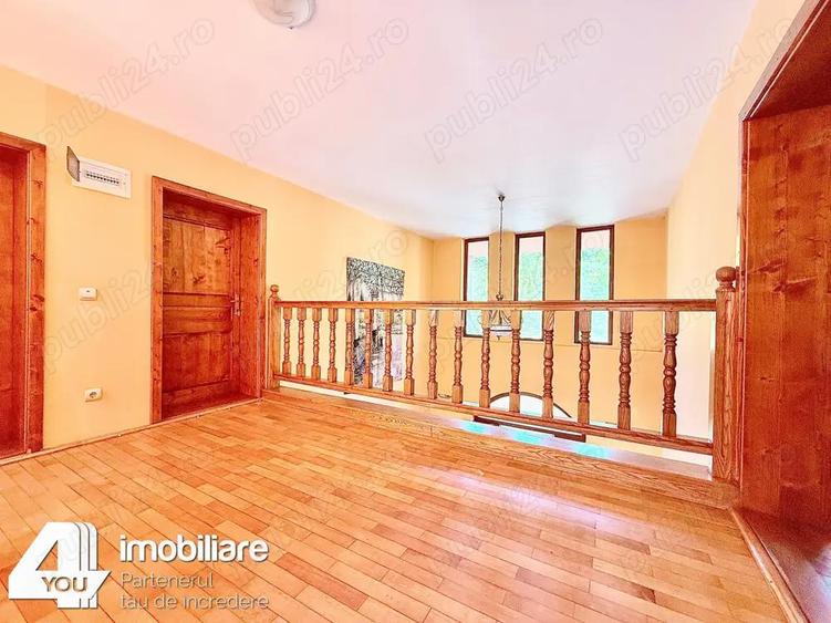 Cladire in Moneasa cu 9 camere: pretabil pensiune, azil batrani, casa vacan?a - 3
