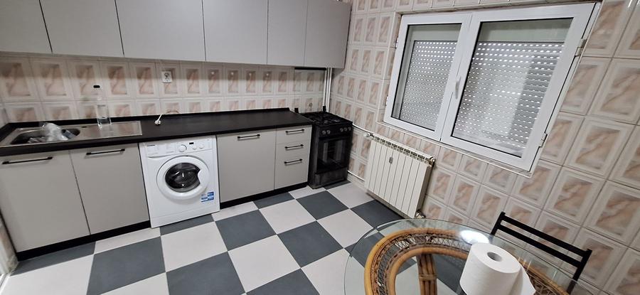 Apartament cu 2 camere de vanzare in zona Basarabia - Costin Georgian - 10