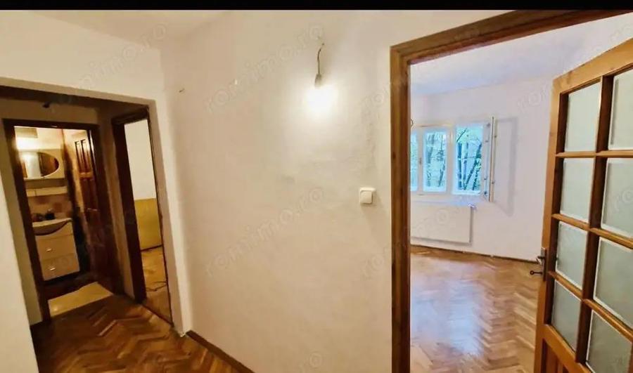 Apartament cu 4 Camere -Etaj 2 - Calea Aradului - 5