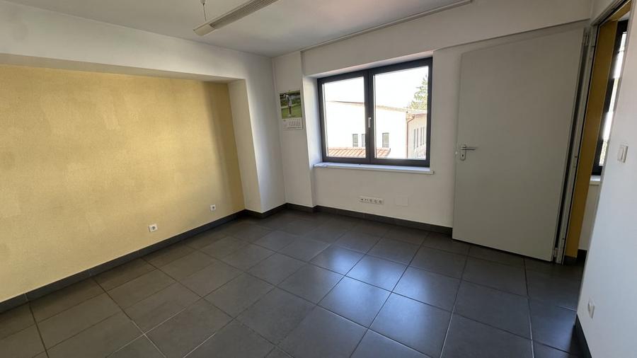 Spatiu Comercial de vanzare | Zona Centrala  | Vad excelent - 6