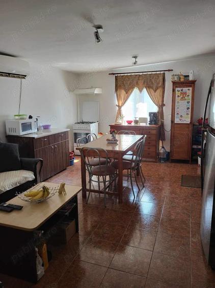 Casa de vanzare mobilat si cu bonuri, annexa, garaj, - 3