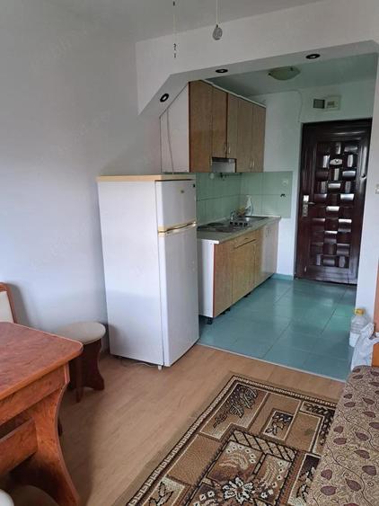 Garsoniera de vanzare , Carpati 2 , Strada Dorna , et. 4 , 21.900 euro neg. - 6