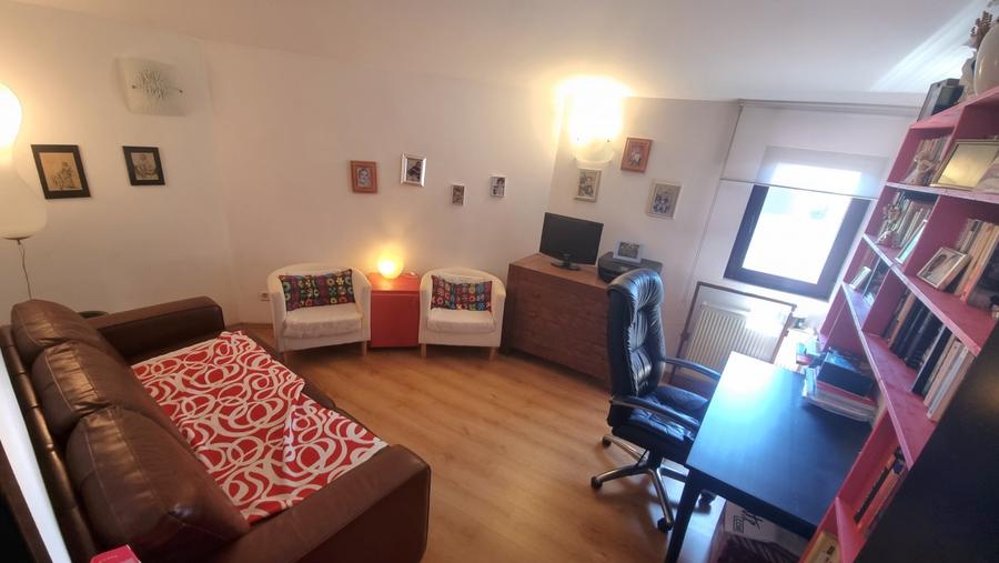 Vanzare apartament 4 camere de lux – vedere la mare, zona Primaria Constanta / C - 16