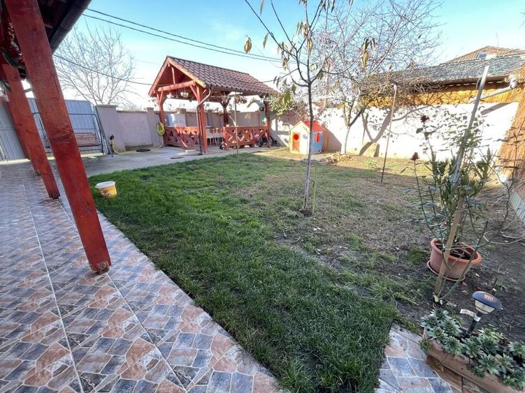 Casa de vanzare in Remetea Mare - 21