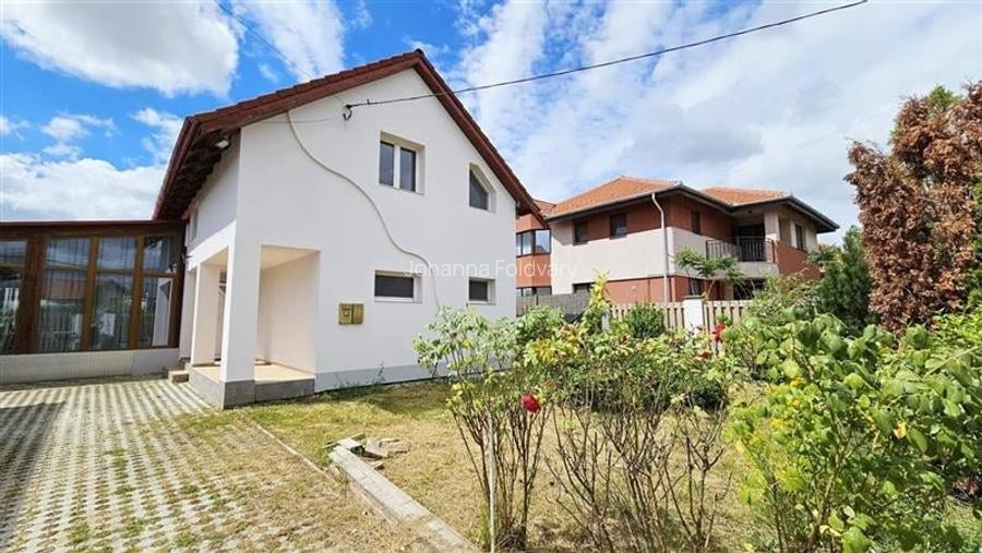 Casă cu 3 camere în Săcălaz