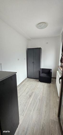 Apartament cu balcon ?i mobilier, 2 camere, etaj 1 - 2