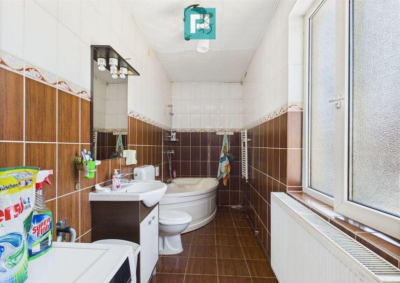 Casa cu 4 camere in Parneava - 8