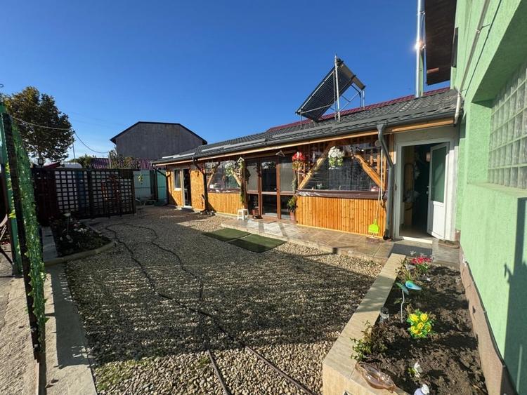 Casa Fundulea si Buc Vara+Spatiu comercial 500 euro chirie lunara -randament 3% - 3