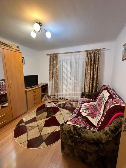 Apartament 2 camere, centrala propie, zona Soarelui - 5