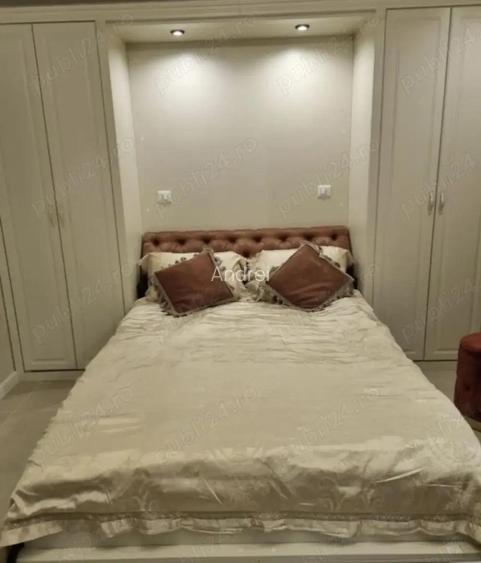 Garsoniera Dristor, Metrou, Ultralux