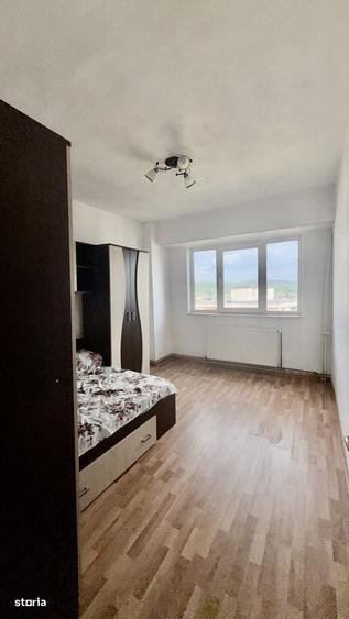 Apartament cu 3 camere în Ostroveni