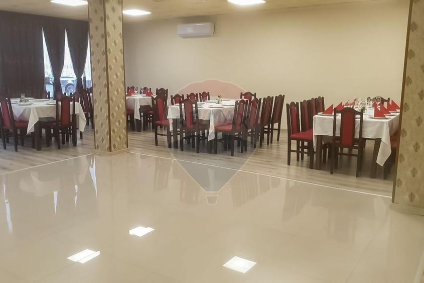 Spațiu comercial de 495mp de vânzare in  Piata Centrala Deva, Jud HD - 9