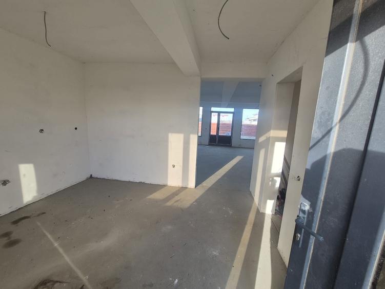 Vila de vanzare P+1+M mangalia - 8