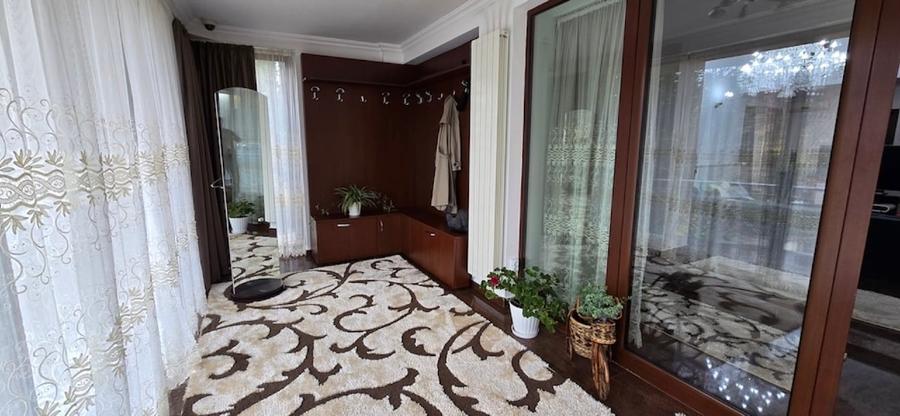 Proprietate exclusivă în Câmpina – Valea Prahovei, la poalele Munților Carpați - 5