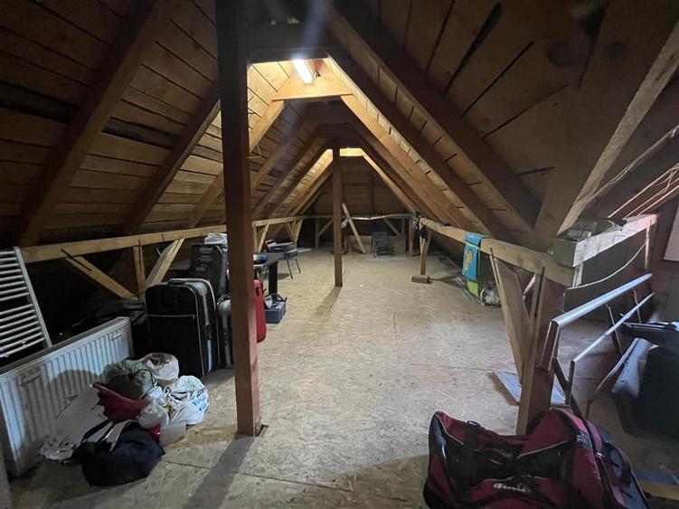 Caransebes, Casa la Cheie P+E+M, Zona ACR - 22