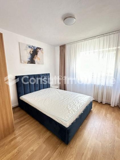 Apartament cu 4 camere decomandat, mobilat în Mărăști Apartament cu 4 camere decomandat, mobilat în Mărăști