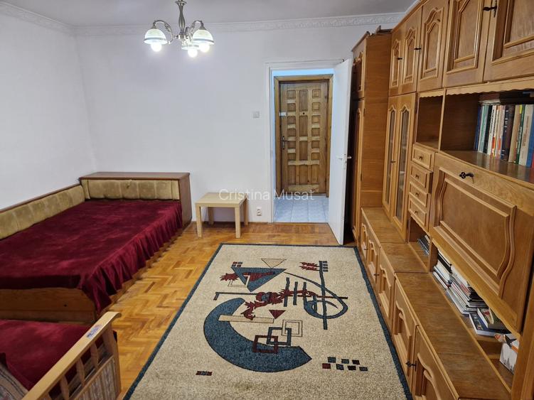 Garsoniera Dristor metrou in fata blocului Garsoniera Dristor metrou in fata blocului