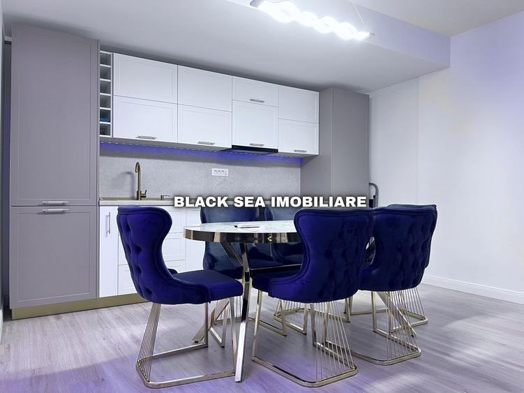 Apartament 3 camere de vanzare - Frontal Mare - Ocazie - 3