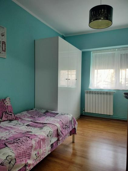 Apartament cu 3 camere de închiriat , zona Centru-Bd. Tomis - 6