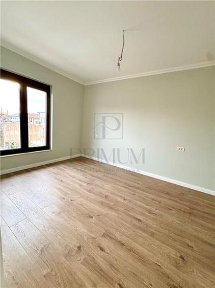 Duplex elegant, 5 camere, despartit prin camera tehnica,  Dumbravita - 7