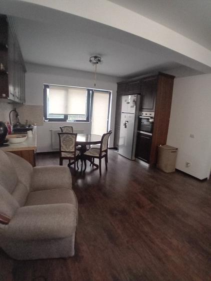 Casa cu 4 camere, Valea Adanca-5 drumuri - 3