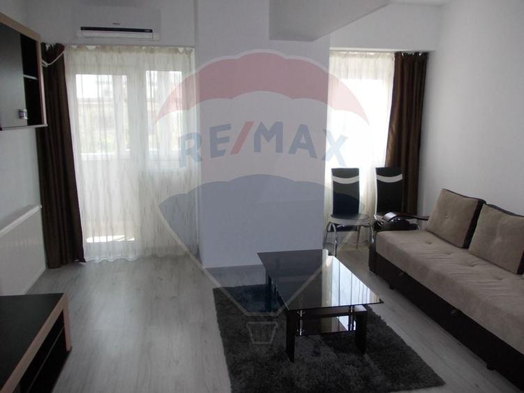 Apartament cu 2 camere de închiriat în zona Craiovita Noua - 3