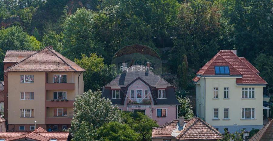 Apartament in vila, Dealul Cetatii, Brasov Apartament in vila, Dealul Cetatii, Brasov