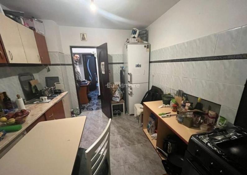 Apartamet 3 camere Inel 2