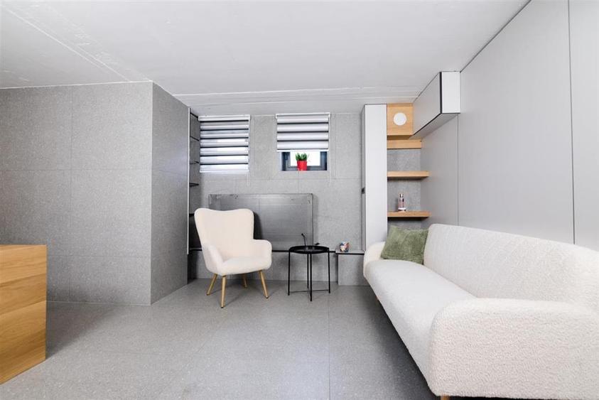 RECO Spatiu comercial ultracentral str Jean Calvin Oradea - 18