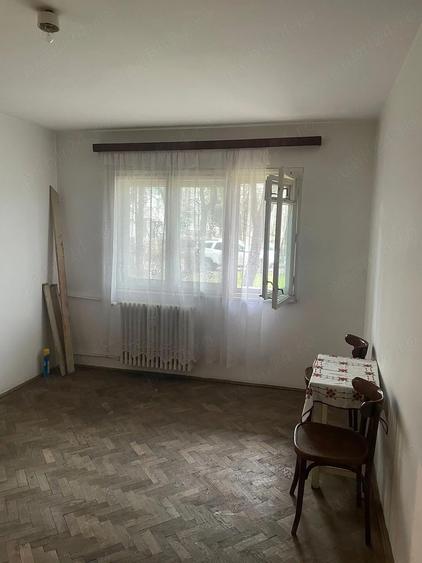 Vinzare apartament, 2 camere, semidecomandat,parter, fara risc seismic - 9