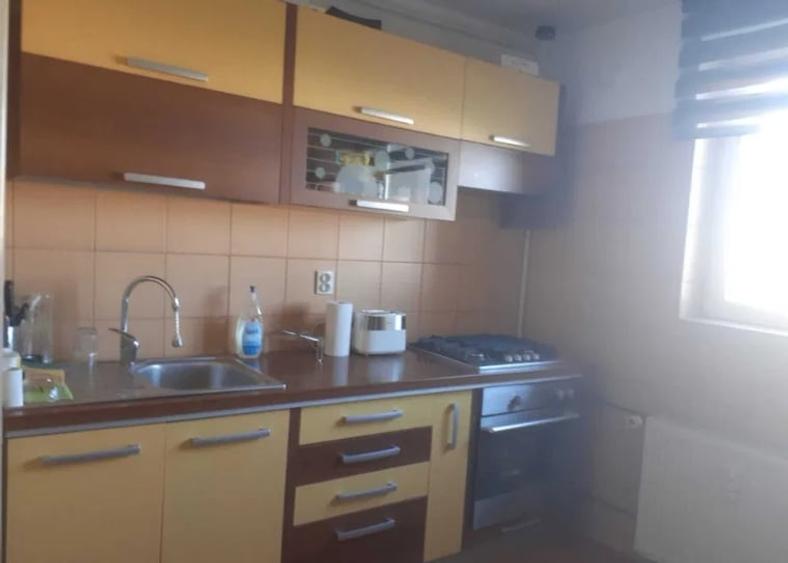 Piata Progresul  Giurgiului ,bl.reabilitat,Amenajat,mobilat utilat complet,Liber - 1