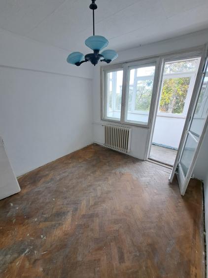 3 camere, intre Gara de Nord si Basarab, B-dul Dinicu Golescu, nr 39 - 6