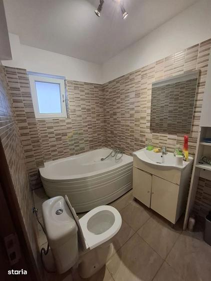 Apartament 2 camere/ loc de parcare Otopeni, zona centrala - 5