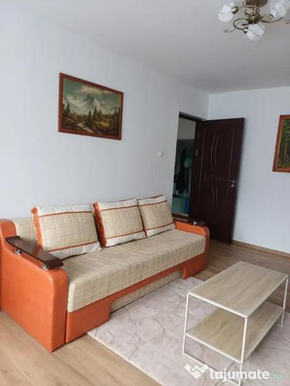 Inchiriez apartament cu doua camere str. Stirenului - 5