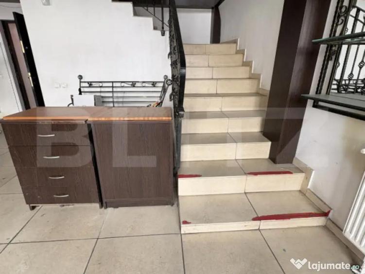 Spatiu Comercial, 112 mp, vitrina, zona Centrala - 4