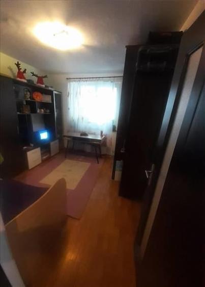 Apartament 3 camere  circular ,etajul 2, zona Astra, Brasov - 5