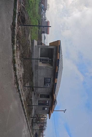 Casa tip parter de vanzare in loc. Dulce?ti,jud. C?a - 1