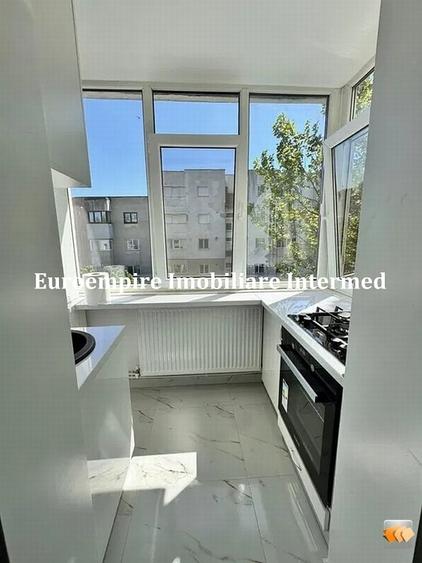 Apartament de lux cu 3 camere , zona FALEZA NORD - 5