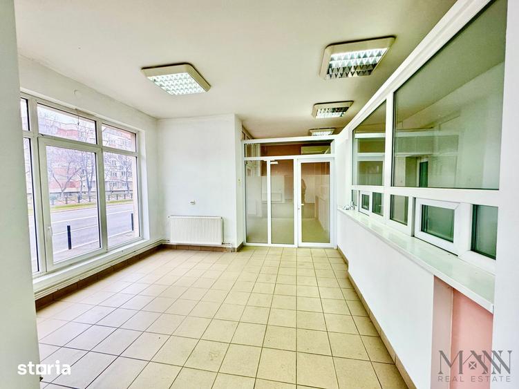 Spațiu comercial, de 160 mp, în Cantemir