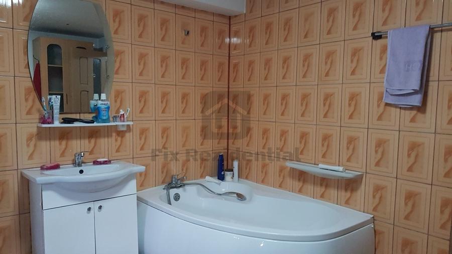 Proprietate deosebita in Targu Neamt - posibiltate transformare pensiune - 38