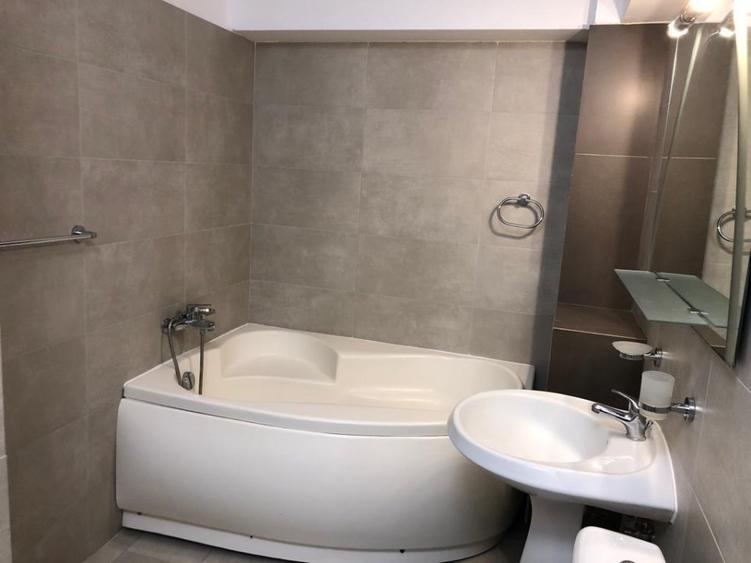 Apartament 3 camere  situat in Racadau, 2 bai, balcon, mobilat si utilat! - 8