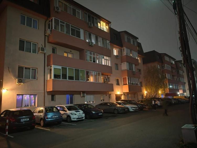 2camdec+parcare,disp in 30zile de la vanz./8min metrou D. Leonida - 15