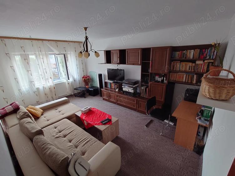 Vand apartament 2 camere - 3