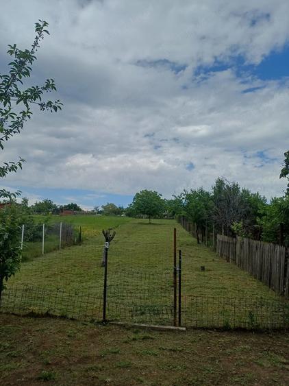 Teren de 880 mp, în Valea Călugărească